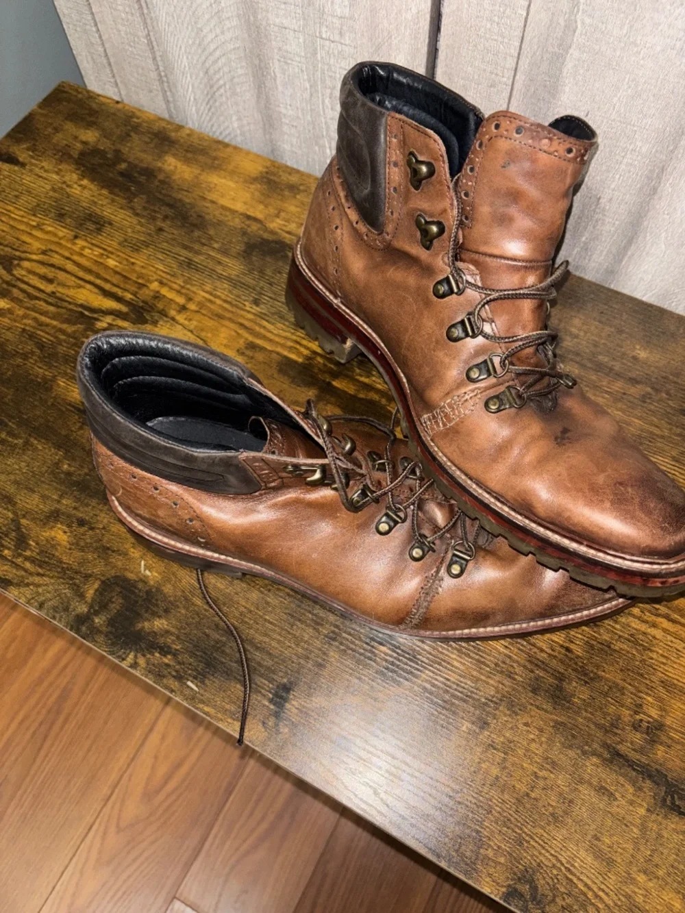 Size 12 Men's Johnston & Murphy (since 1850) Lace Up Leather Boots